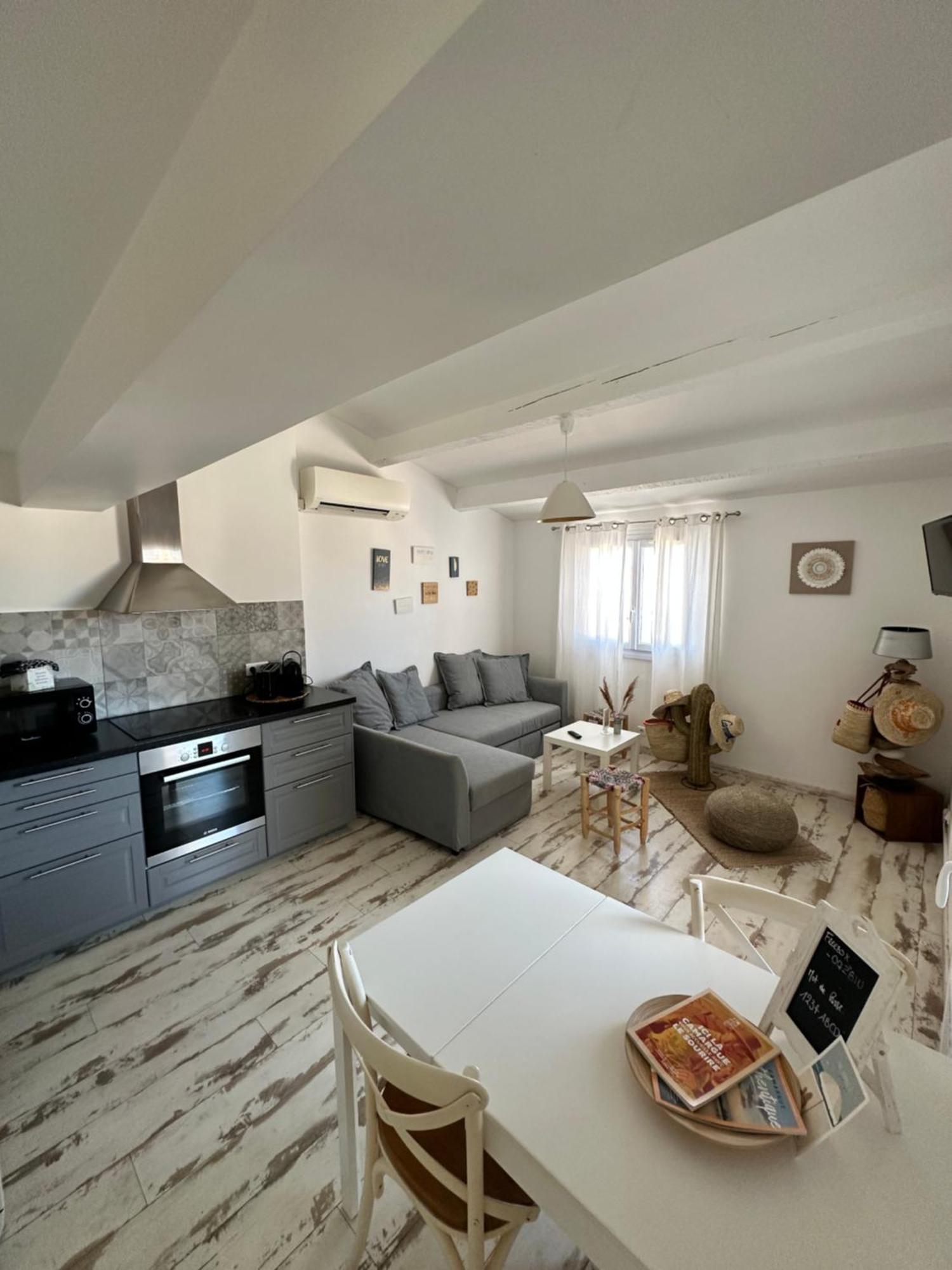 Appartement Cosy Le Boheme, A 300M Des Plages Locamargue Saintes-Maries-de-La-Mer Exterior foto
